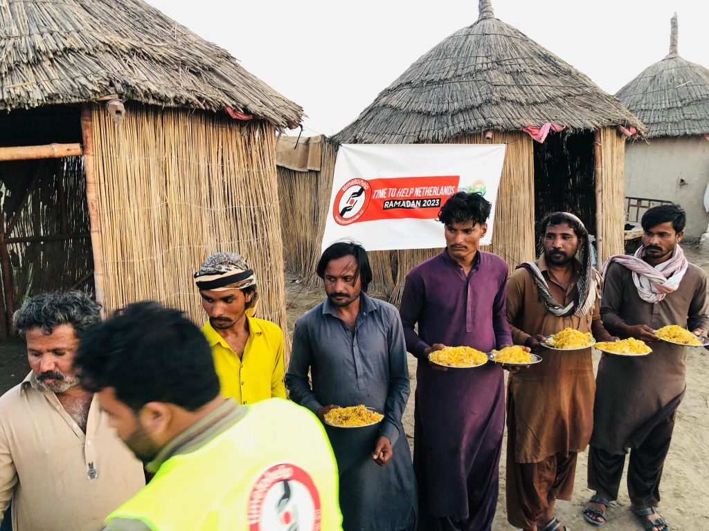 Pakistan Ramadan 28